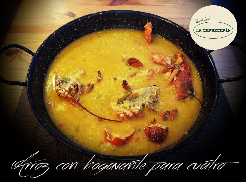 Plato y ambiente de La Cerveceria Badajoz